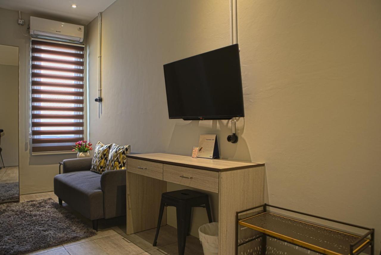 Shine Bnb Cianjur Kültér fotó