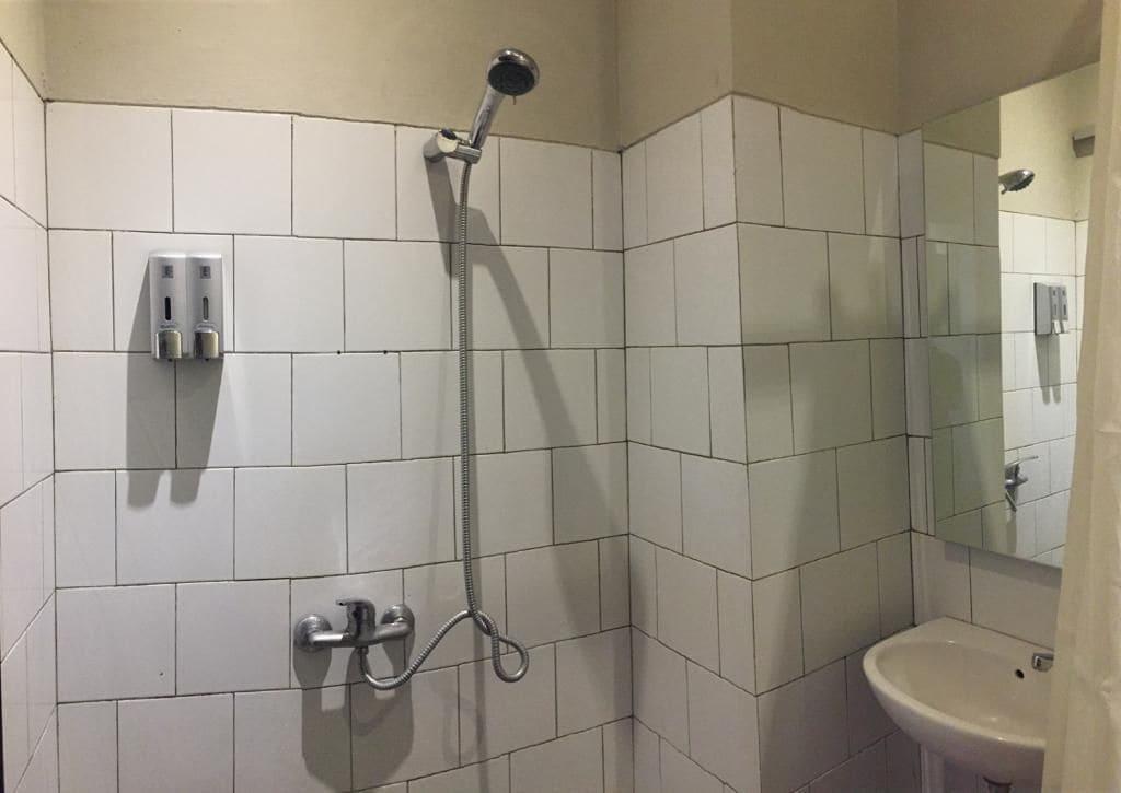 Shine Bnb Cianjur Kültér fotó
